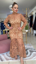 Load image into Gallery viewer, TRAJE MIDI EN CROCHET
