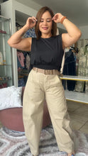 Cargar imagen en el visor de la galería, BLUSA NEGRA
