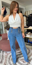 Cargar imagen en el visor de la galería, BLUSA BLANCA
