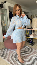 Load image into Gallery viewer, SET AZUL BABY BLUE CORTO
