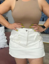Cargar imagen en el visor de la galería, SKORT
