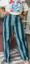 Cargar imagen en el visor de la galería, PANTALON DE LINEA AZUL
