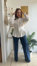 Load image into Gallery viewer, BLUSA MANGA LARGA
